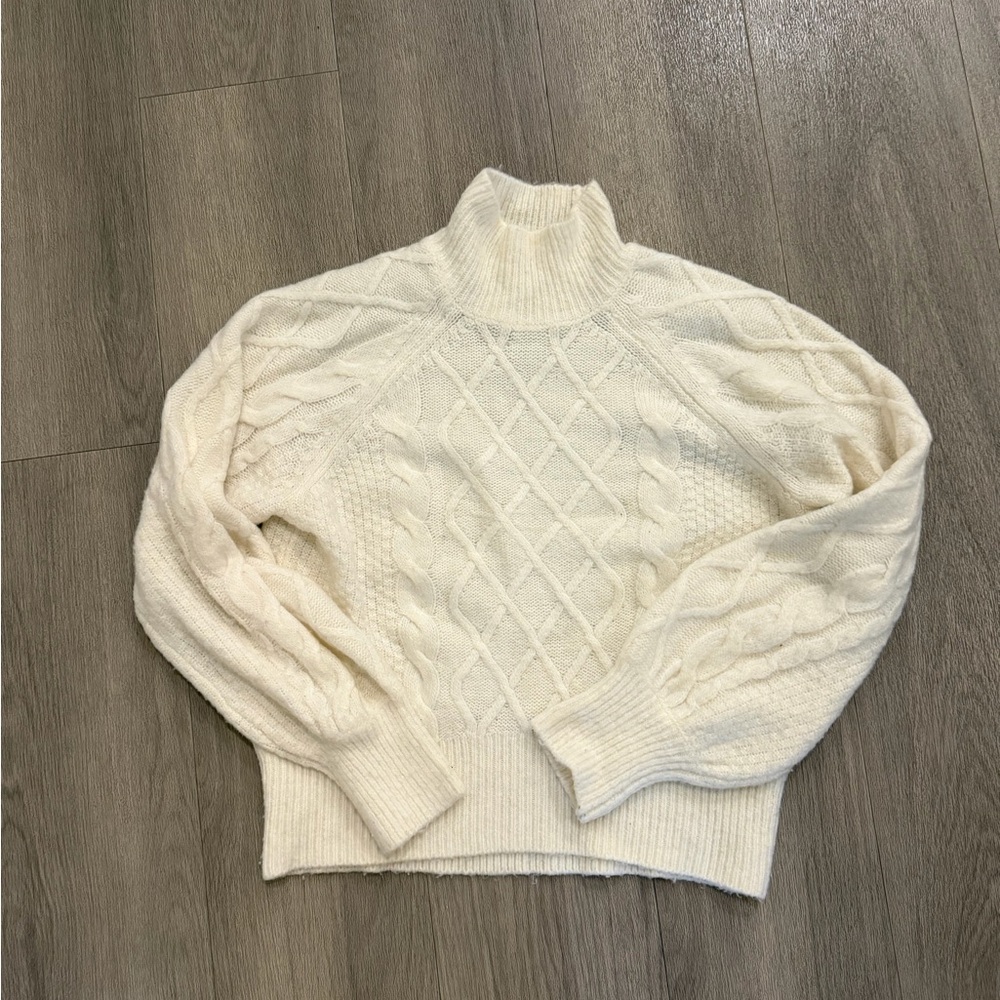 Abercrombie & Fitch White Cable Knit Turtleneck Sweater